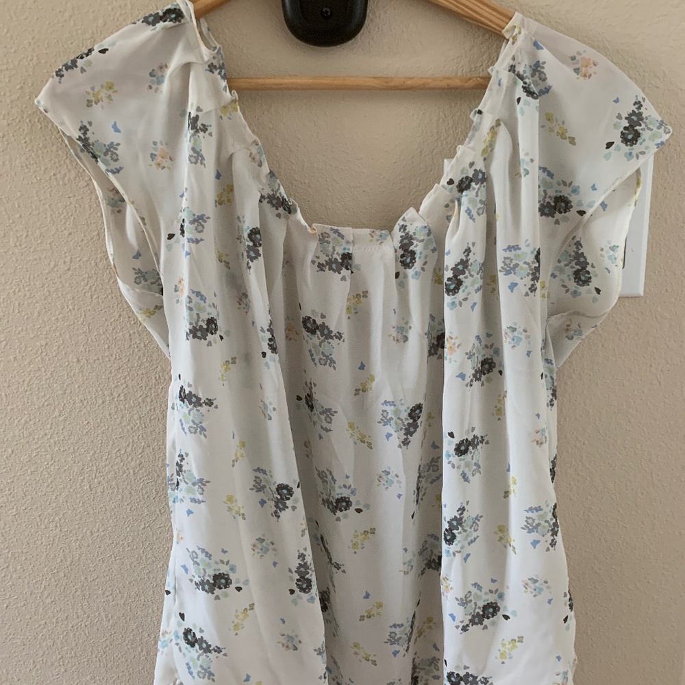 LC Conrad floral top